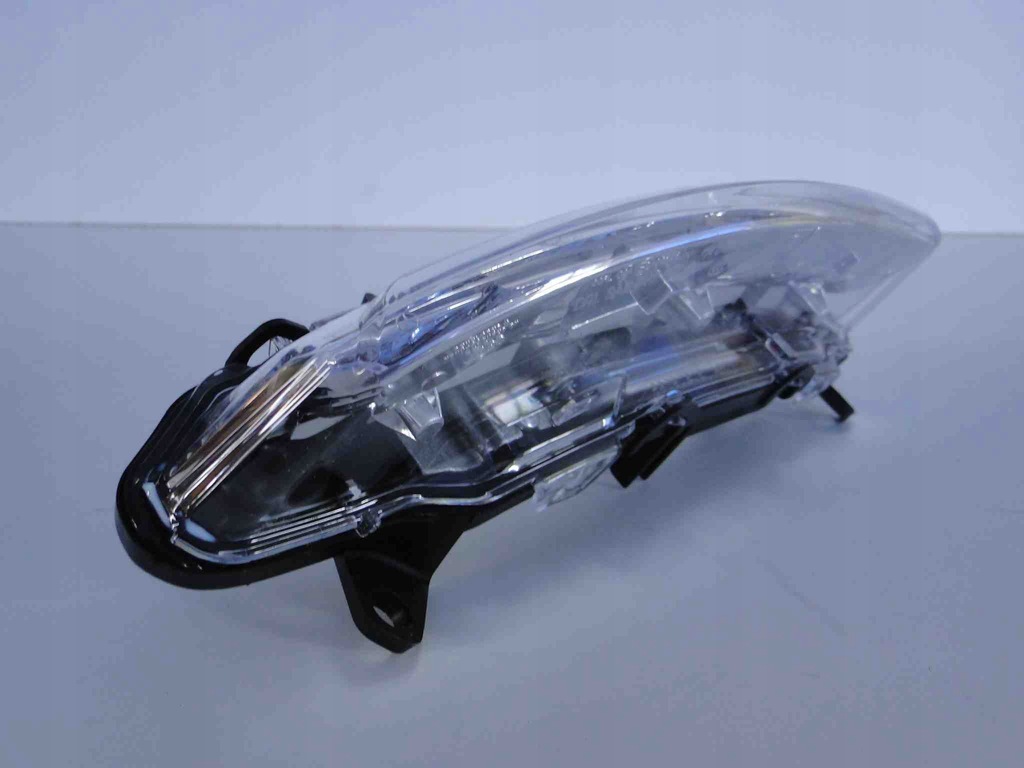 фото №3, Mercedes r klasa w251 led w бампер передній 251