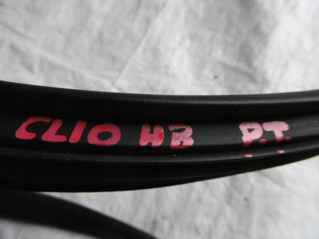 фото №2, Renault clio iv hb прокладка двері права задня