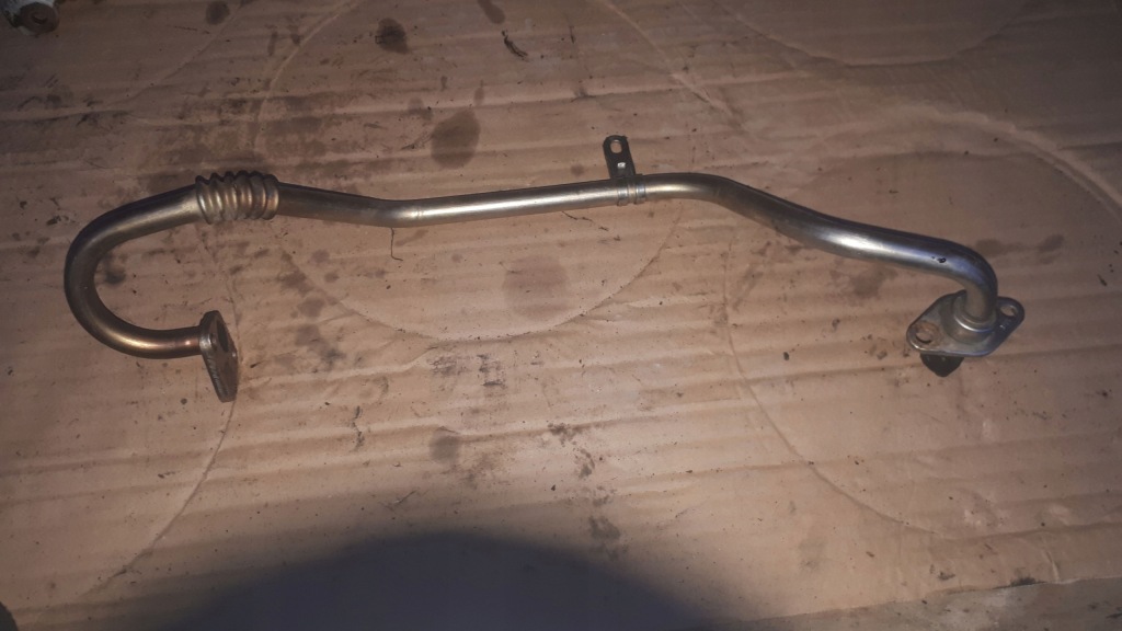 Купити Трубка труба egr 2.0tdi audi a3 8p touran leon altea