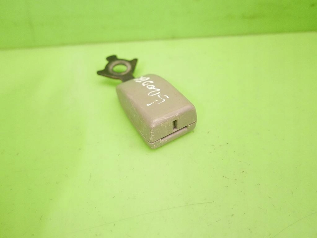 фото №3, Засувка замок поперечина середина задня mazda premacy i