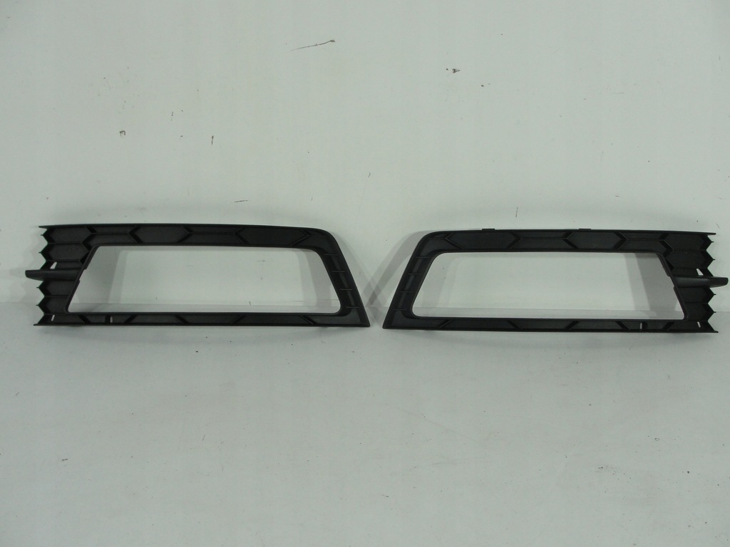 фото №1, Решітка рамка протитуманної фари ліва skoda rapid 5ja307681