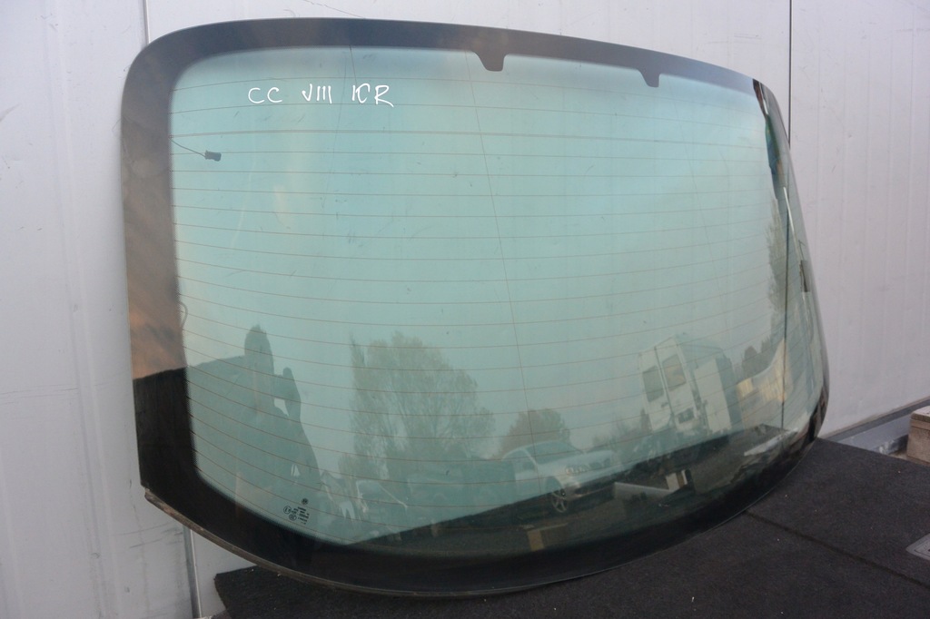 фото №4, Стекло задняя задняя оригинал vw passat cc 2010 r