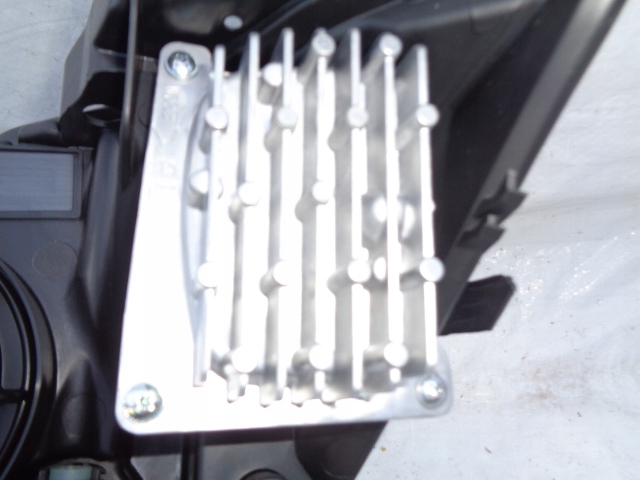 фото №8, Talisman лампа передня права led nowa