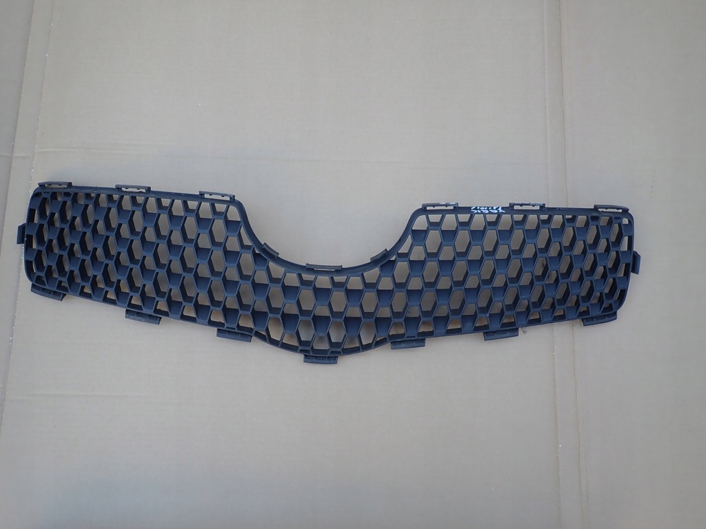 фото №3, Toyota yaris ii 06-09 решётка радиатора решётка радиатора