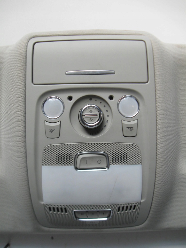 фото №1, Лампа кабіни панорама гараж audi q5 8r