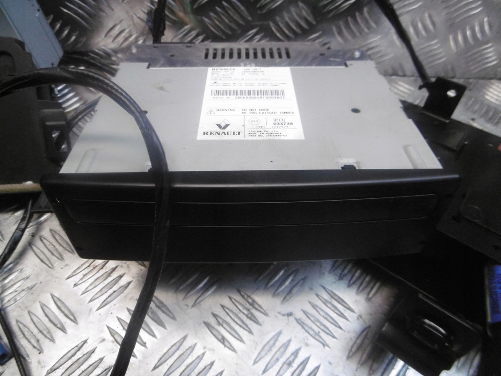 фото №5, Радио дисплей навигация laguna iii 281150017r