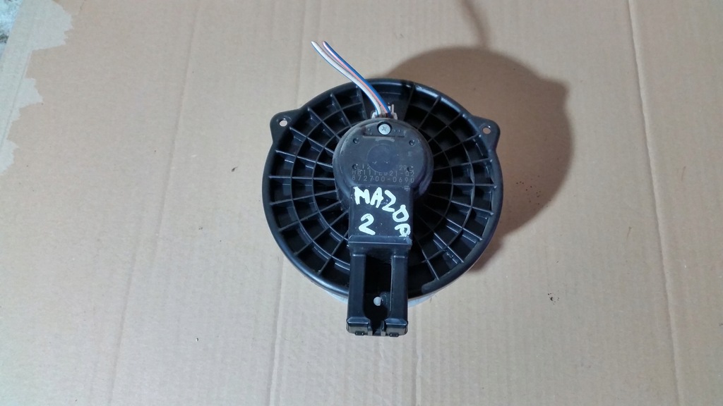 фото №3, Mazda 2 повітродувка обдув вентилятор 2007-моторчик