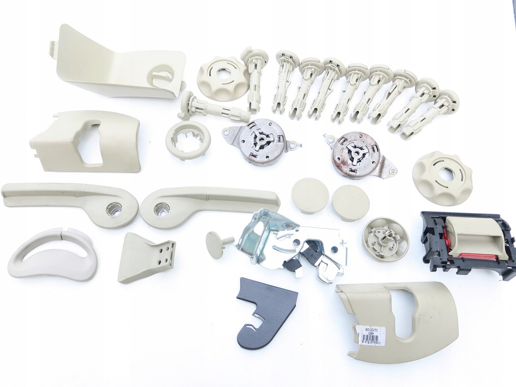 фото №2, Пластики ручки сидінь сидіння alfa romeo 159 kombi