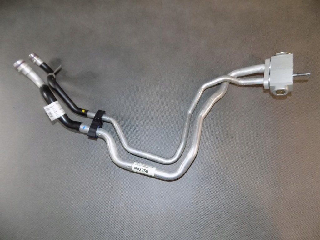 фото №1, Audi a8 4n d5 шланг кондиционера 4n0820727b