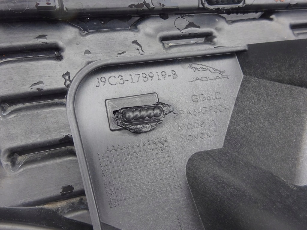 фото №10, Jaguar e-pace x540 бампер задня j9c3-17a958-a