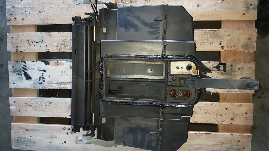 фото №7, Корпус обігрівача повітропровід volvo fh 12