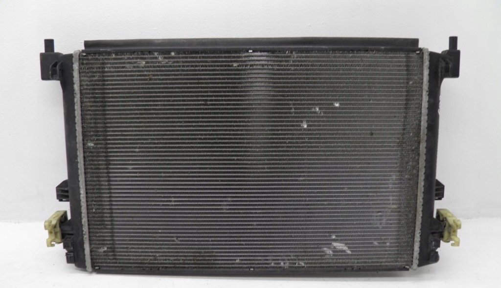 Радиатор воды vw golf vii audi a3 8v 5q0121251fa в Украине