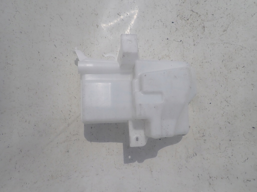 фото №1, Volvo v40 12- бачок омивача