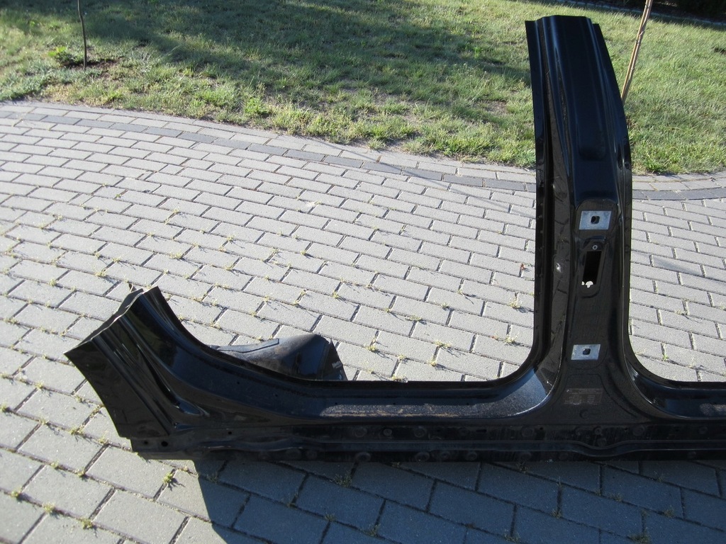 фото №2, Порог правый bmw f01 f02 long