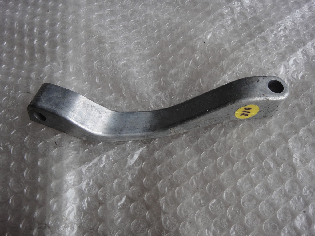 фото №1, Audi q7 e-tron усилитель поперечный 4m0803895