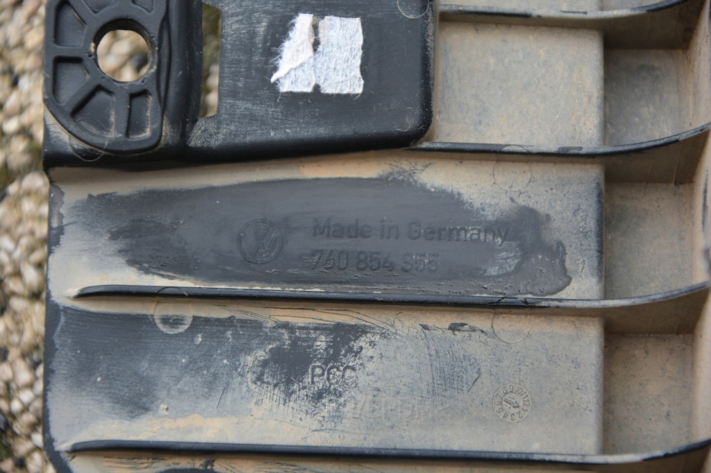 фото №7, Бризковик накладка задня vw touareg 3 iii 760