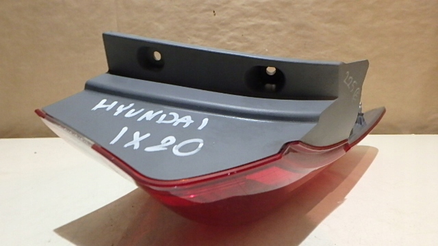 фото №8, Hyundai ix20 лампа задняя фара правый