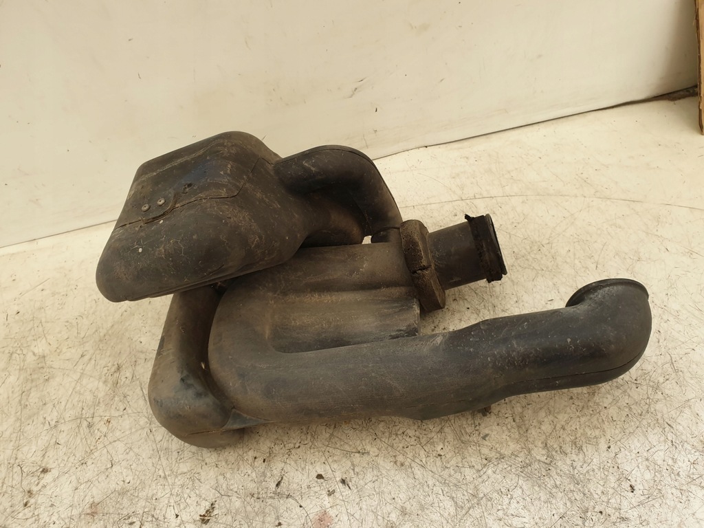 фото №1, Резонатор воздуха mazda 323f bj 2.0 ditd