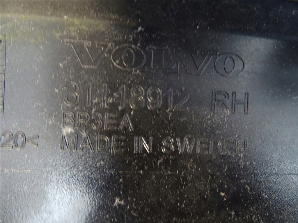 фото №11, Молдинг порог правая volvo v60 60 po 18 31448912