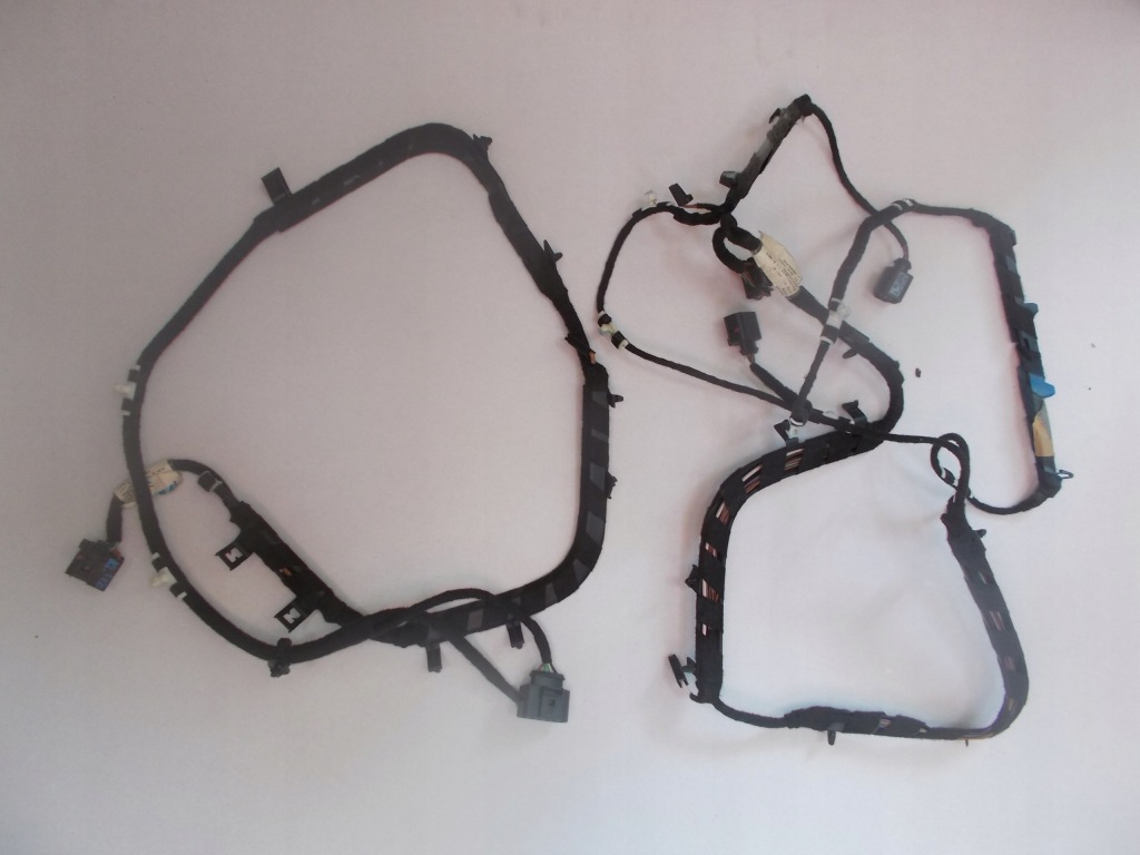 фото №1, Электропроводка крышки задняя vw touran '03-10 правая+ левая oryg.