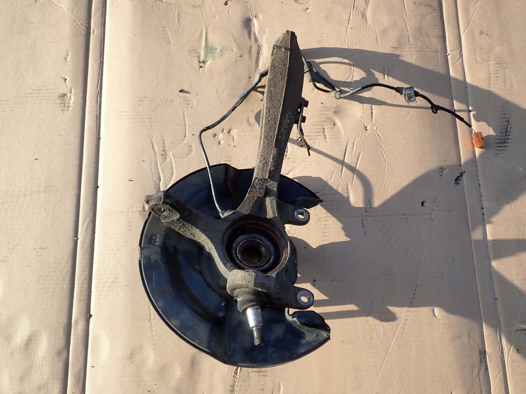 фото №4, Honda accord vii cl 4d 03- поворотний кулак передня ліва