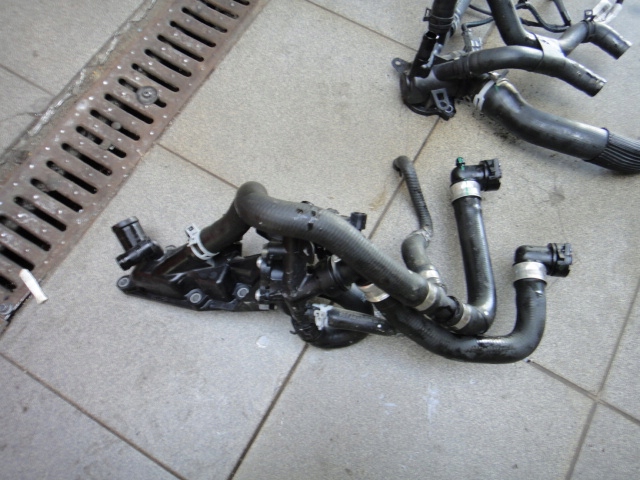 фото №1, Термостат 1,2 tce 110601560r