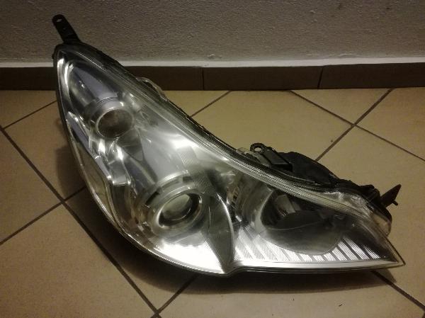 фото №1, Subaru legacy outback ксенон лампа передня перед