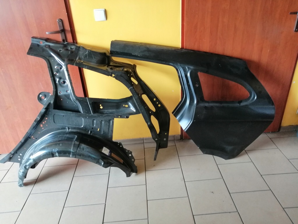 фото №4, Volvo v60 крила чверть задня лівий