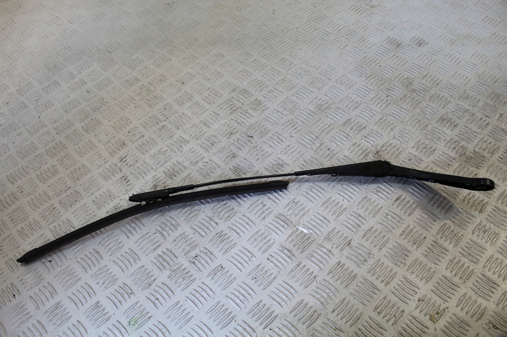 фото №1, Рычаг дворники левая bmw 3 gt f34 lift 7286105