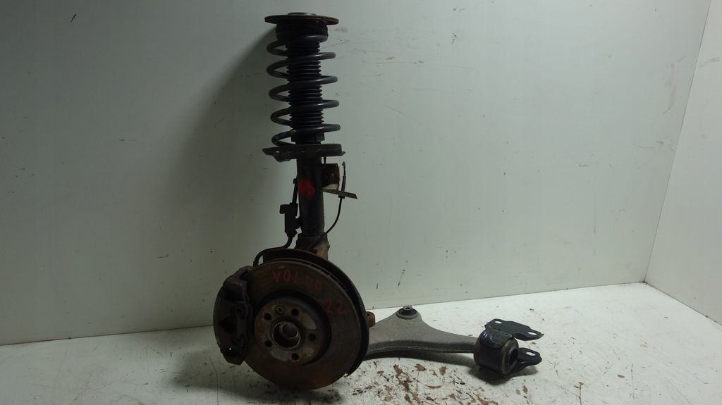 фото №1, Volvo v70 mcperson амортизатор поворотный кулак