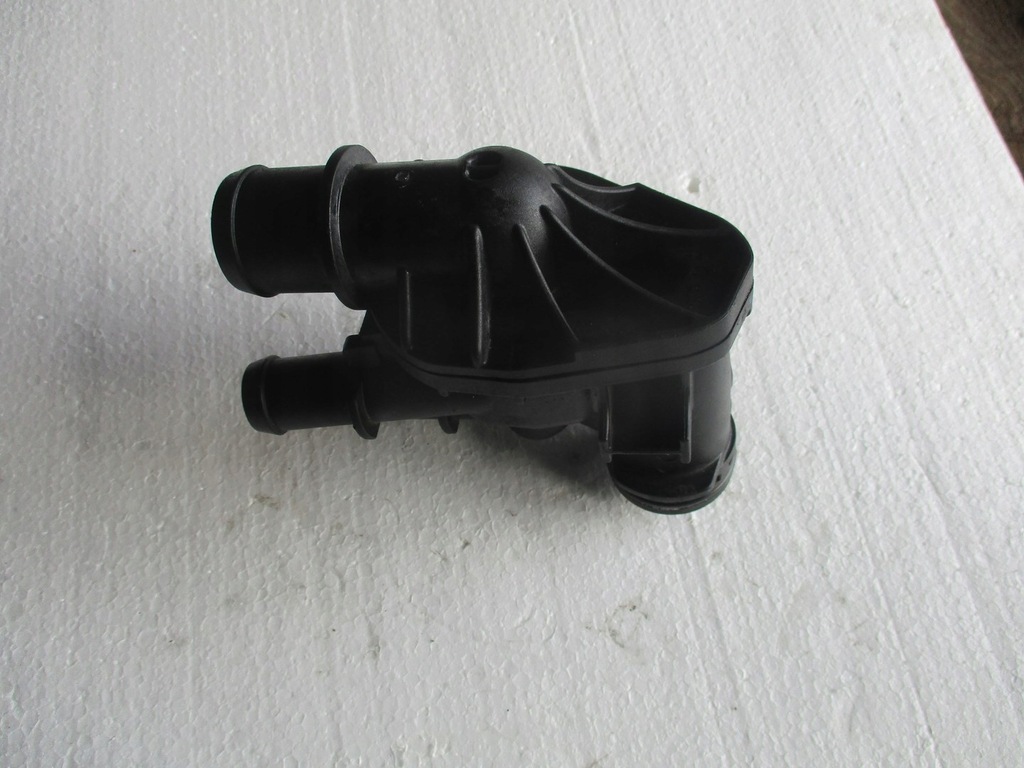 фото №1, Корпус термостат ds7g-9k478db