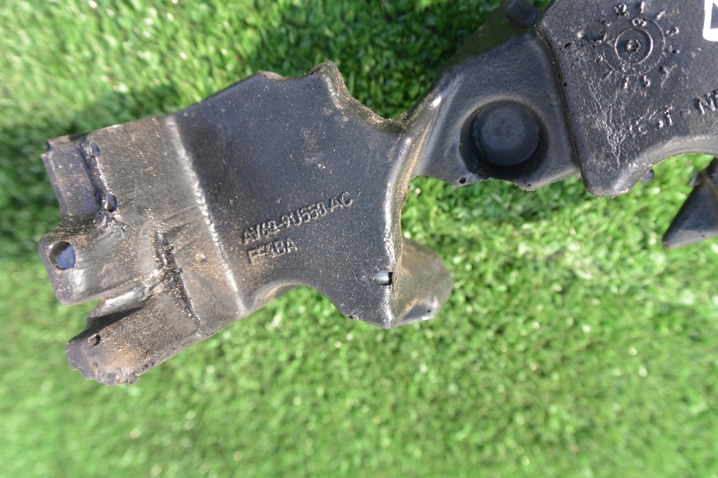 фото №6, Шумоизоляция направляющая кабели volvo s60 v60 ii lift