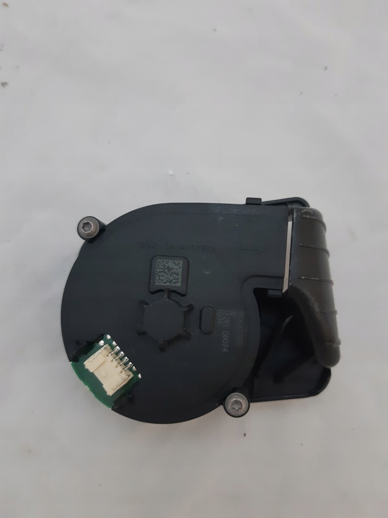 фото №1, Вентилятор лампы led mercedes w176 10160050000