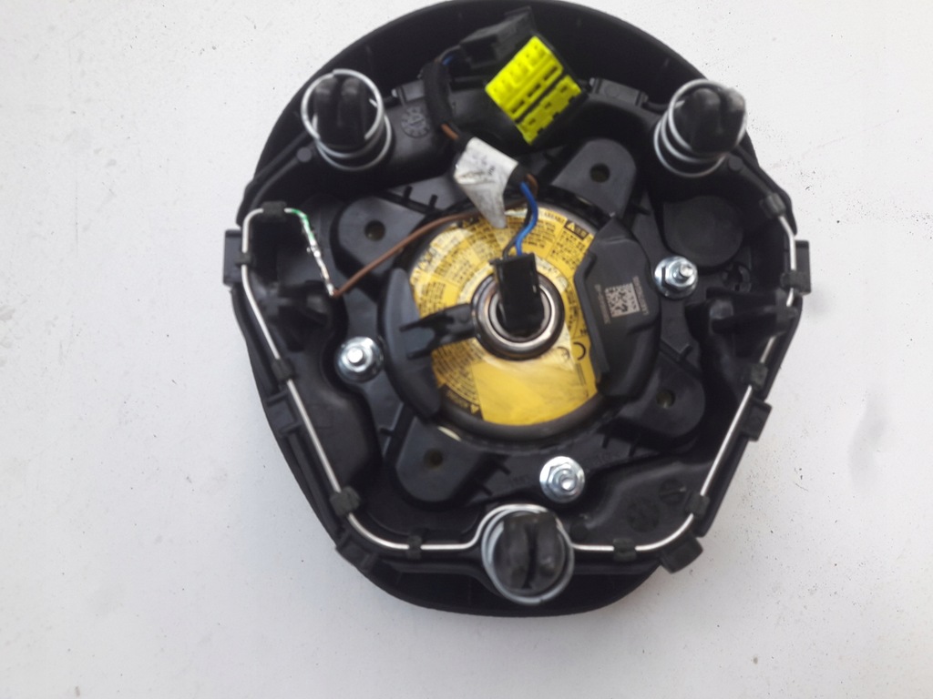 фото №5, Bmw f45 панель приладів панель приладів консоль подушка безпеки подушки безпеки ремені оригінал демонтаж