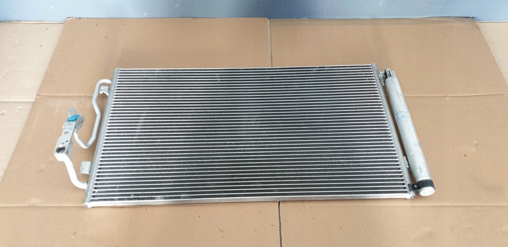 фото №1, Bmw 1 конденсатор кондиционера