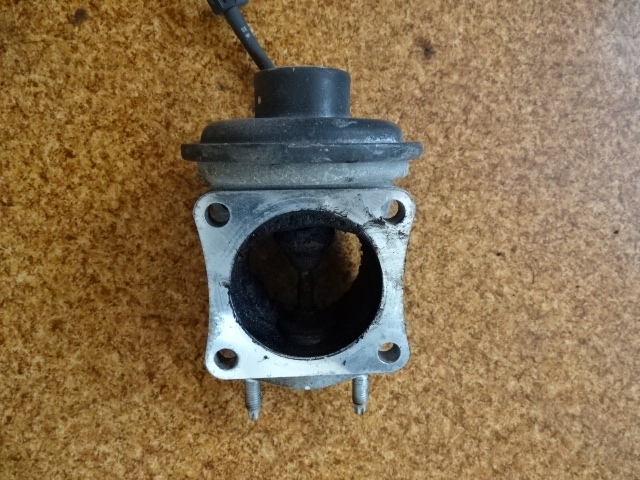 фото №1, Land cruiser 100 03r клапан egr 4,2td