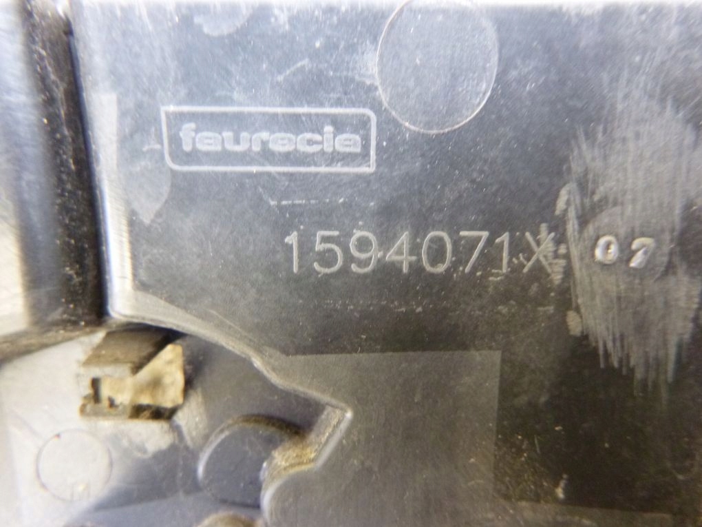 фото №3, Peugeot expert 17- решётка радиатора решётка радиатора