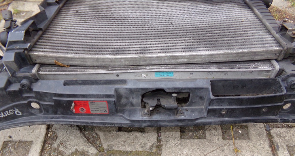 фото №4, Audi a6 c5 2.5 tdi pas передній комплект