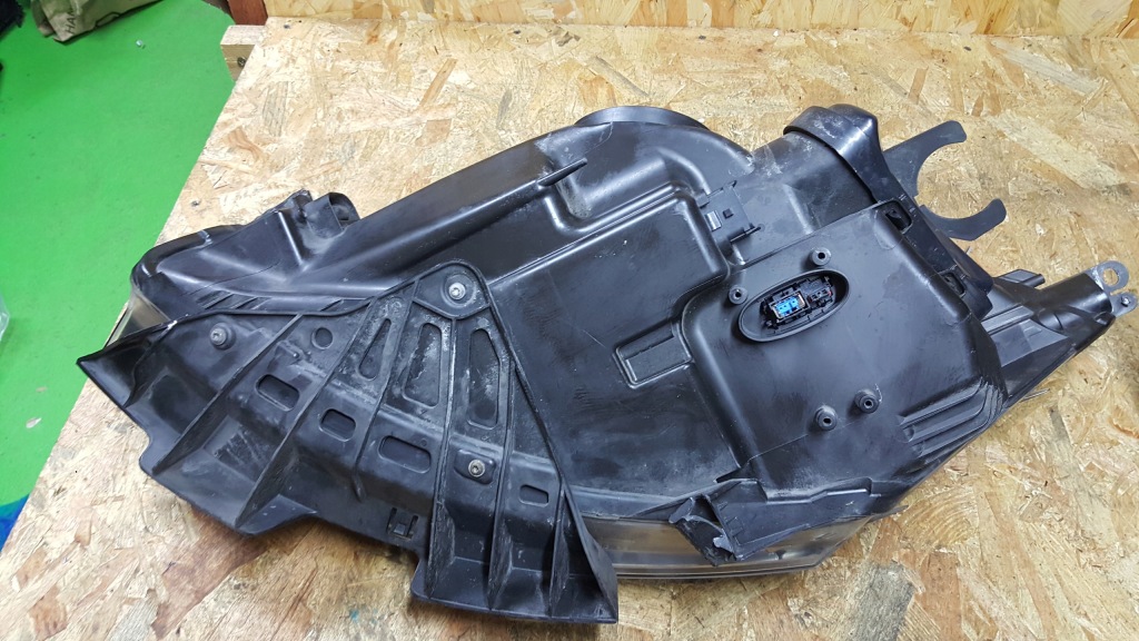 фото №3, Лампа правая правый перед передняя citroen picasso