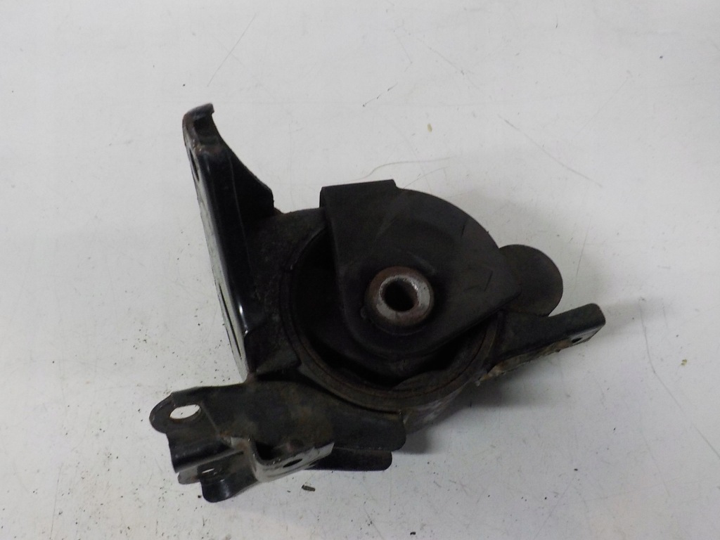 фото №1, Hyundai coupe iii 2.0 16v кронштейн коробки подушка