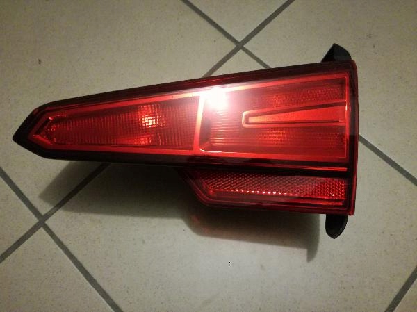 фото №1, Audi оригінальний номер 8w5945076a лампа задня комбінована