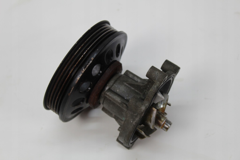 фото №1, Насос wody mercedes a-klasa w169 r2662010101