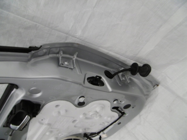 фото №9, Peugeot 208 дверь левая задние задняя ezr