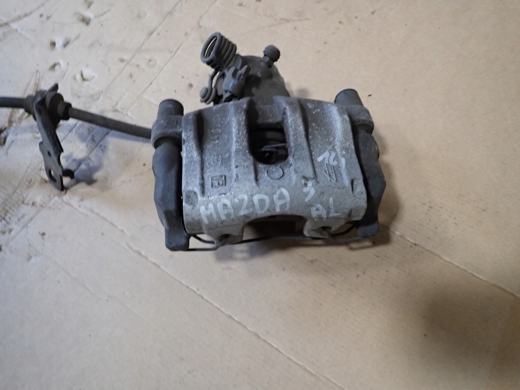 фото №1, Mazda3 mazda 3 bk 03-08 суппорт задняя левый