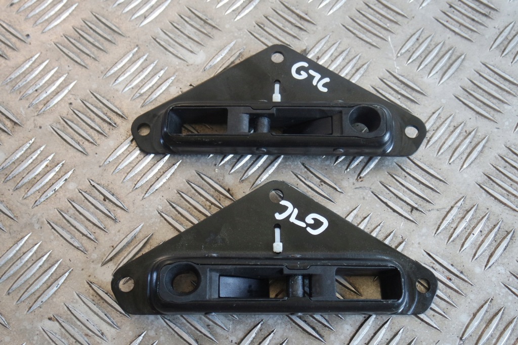 фото №1, Засов крыша bentley gtc lift 8h0871398a