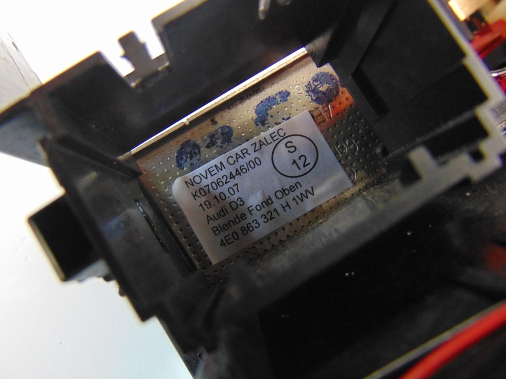 фото №5, Решётки обдув w туннель audi a8 d3 4e0819203 a/c