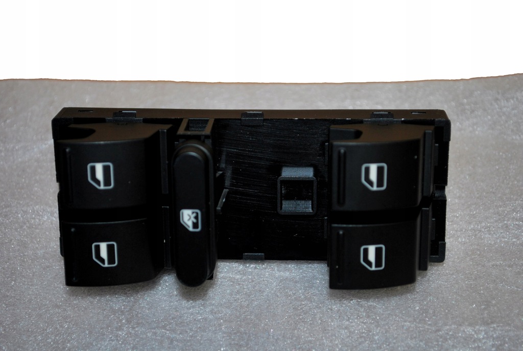 фото №1, Панель управление окон skoda yeti новый!