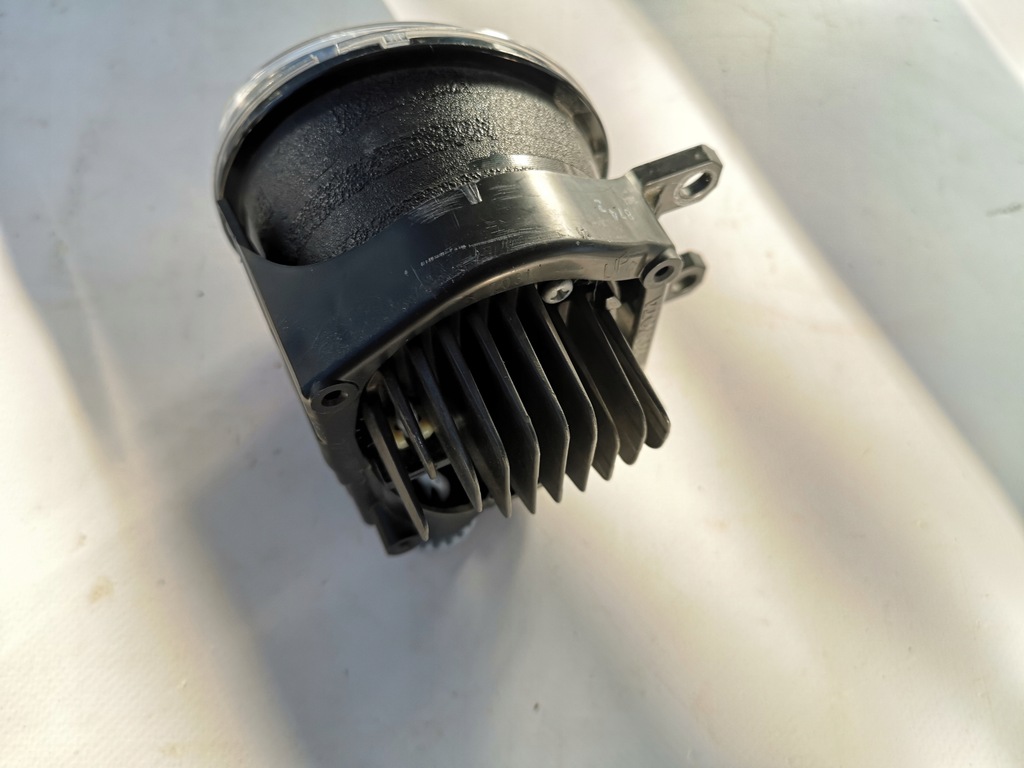 фото №3, Lexus is ls rc ct- противотуманная фара правый led полный