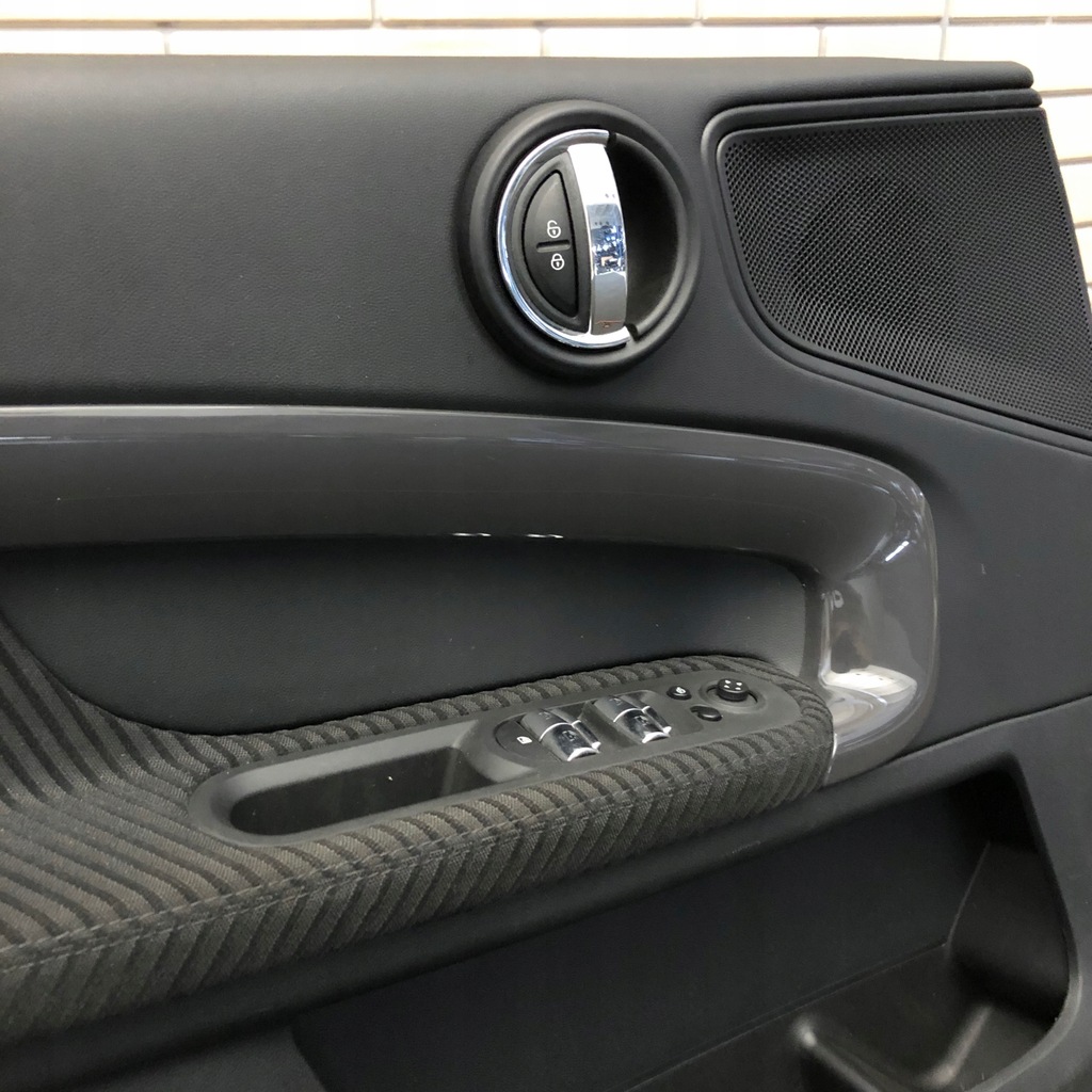 фото №2, Mini countryman f60 обшивка обивка дверь комплект