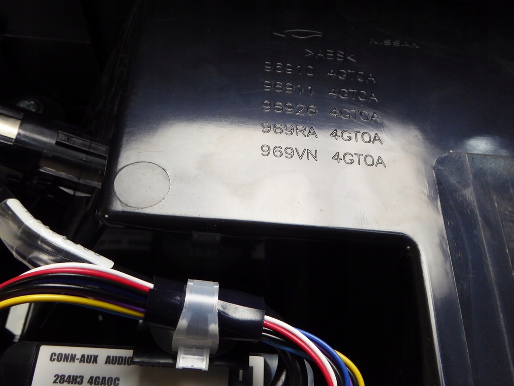 фото №7, Бардачок туннель port usb sd aux infiniti q50 lift